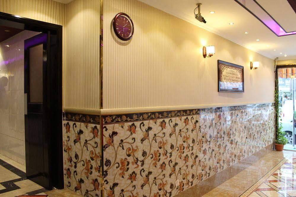 Sutchi Hotel Dubai Dış mekan fotoğraf