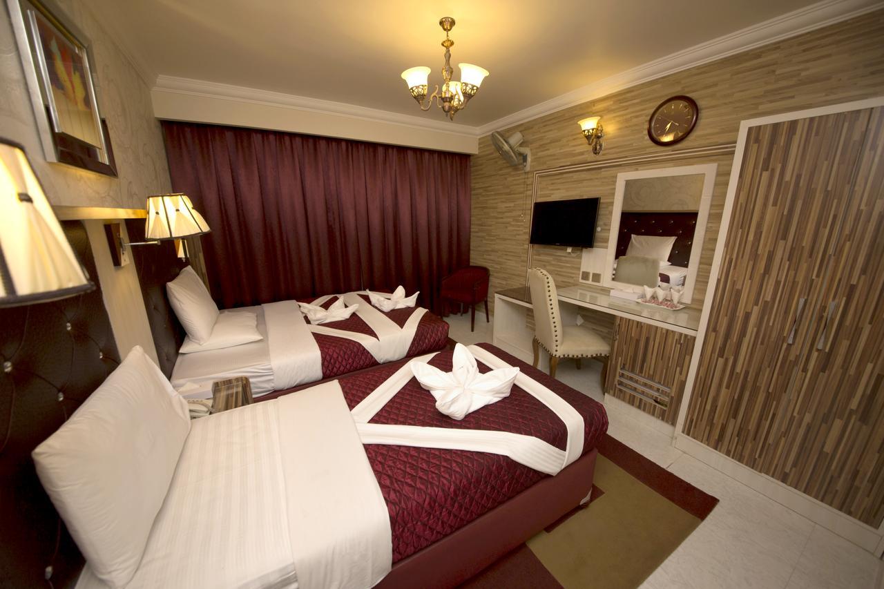 Sutchi Hotel Dubai Oda fotoğraf