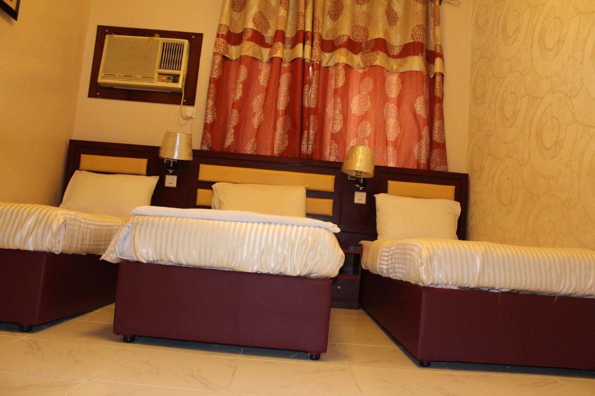 Sutchi Hotel Dubai Dış mekan fotoğraf